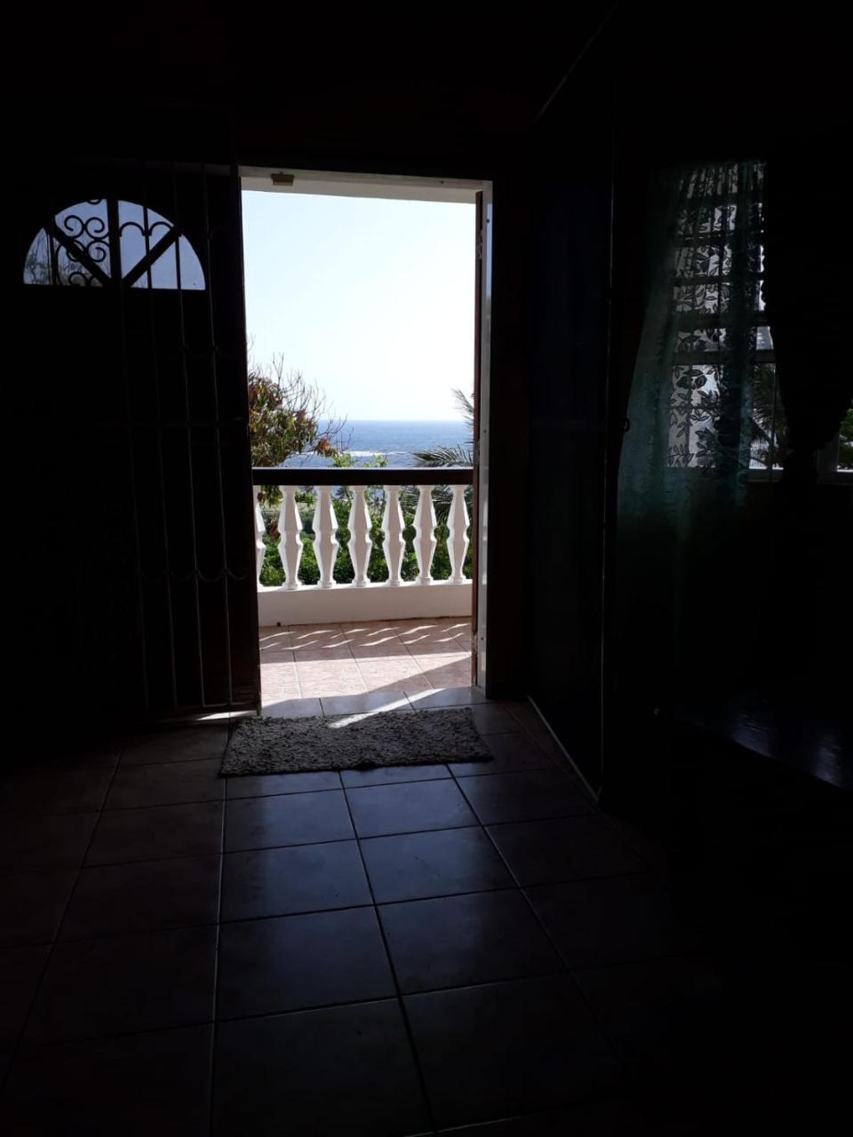 Ferienwohnung La Casa Del Sol Naciente Kittian Village Exterior foto